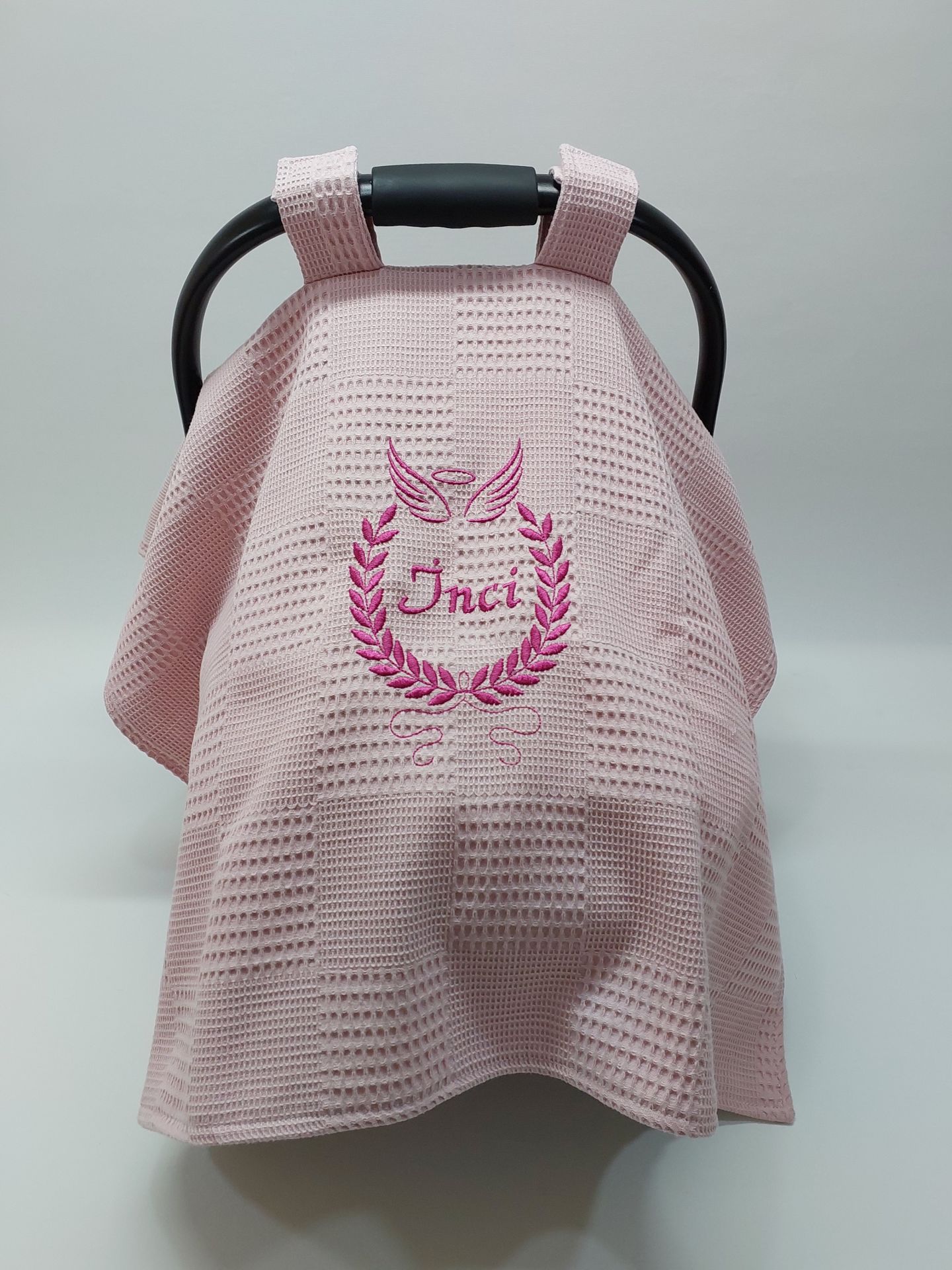Nakışlı Çift Taraflı Kalp Desenli Pembe Puset Örtüsü Takımı