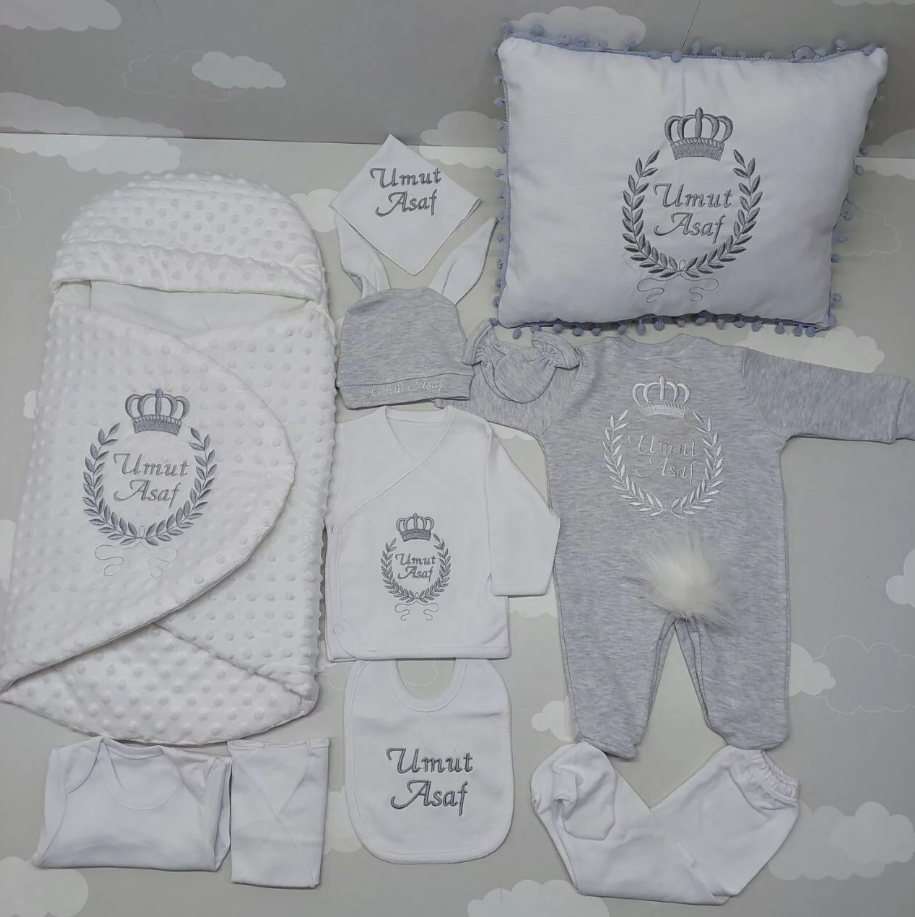 Kundaklı Nakışlı Beyaz Gri Tam Set