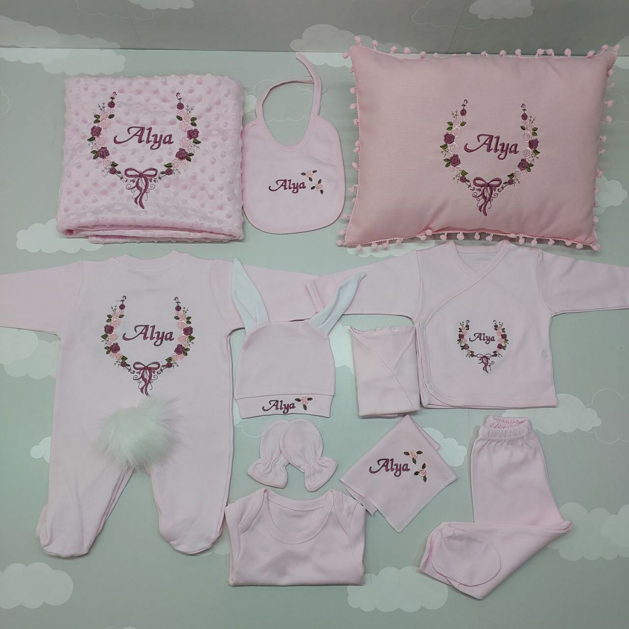 Nakışlı Pembe Hastane Çıkış Seti Yastıklı Tam Set