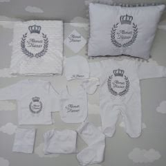 Nakışlı Beyaz Gri Hastane Çıkış Seti Yastıklı Tam Set