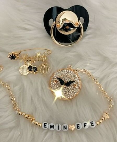 İsimli Emzik Zinciri