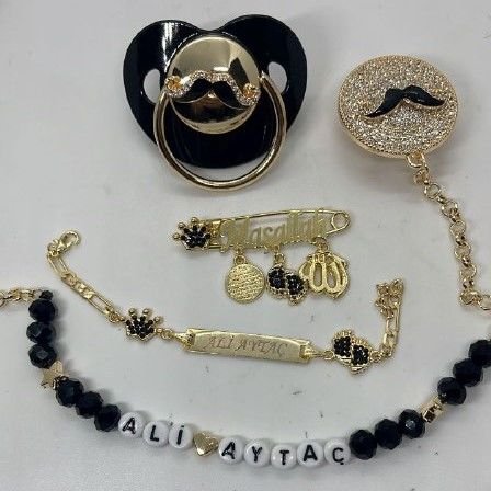 İsimli Emzik Zinciri