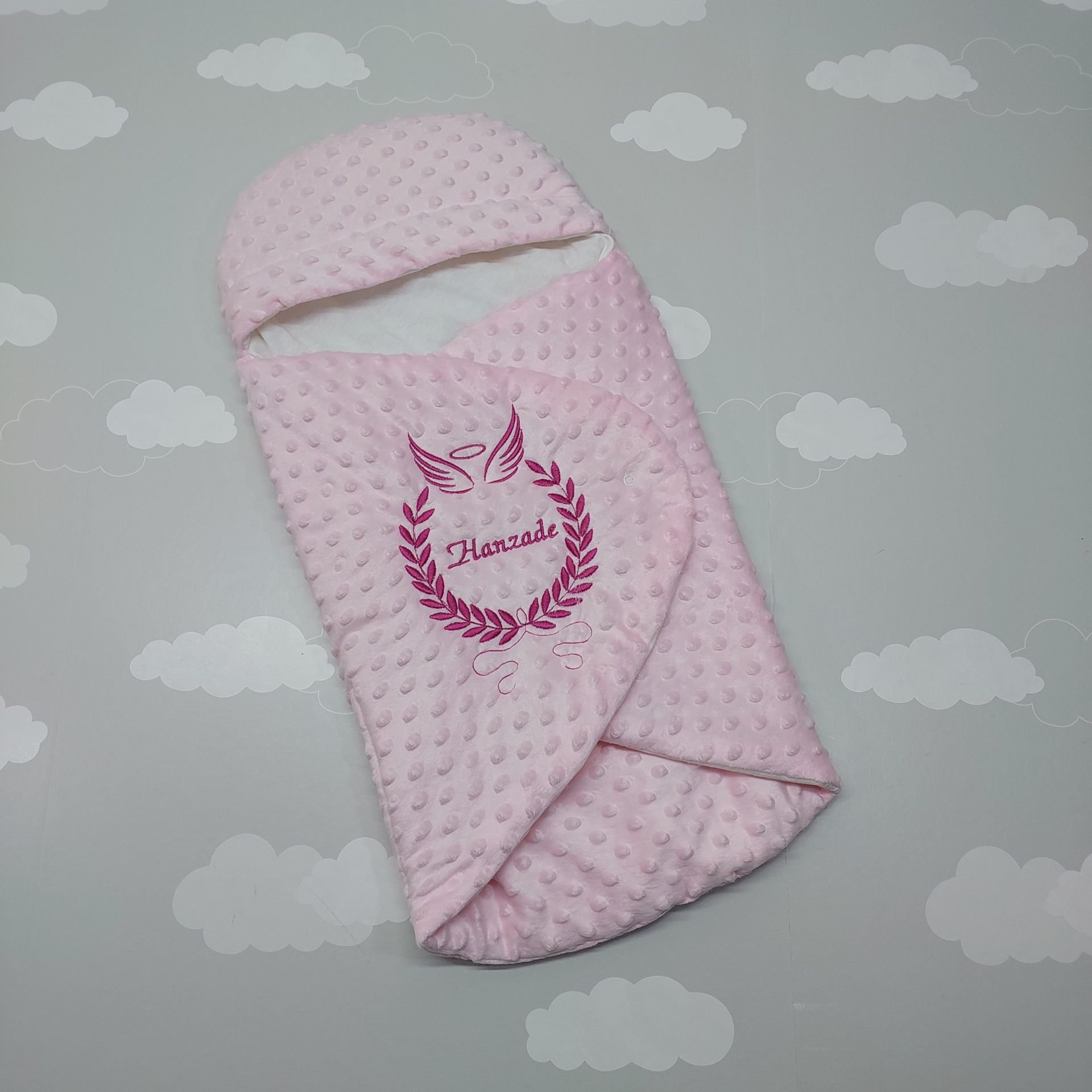 Pembe Nakışlı Nohut Kundak