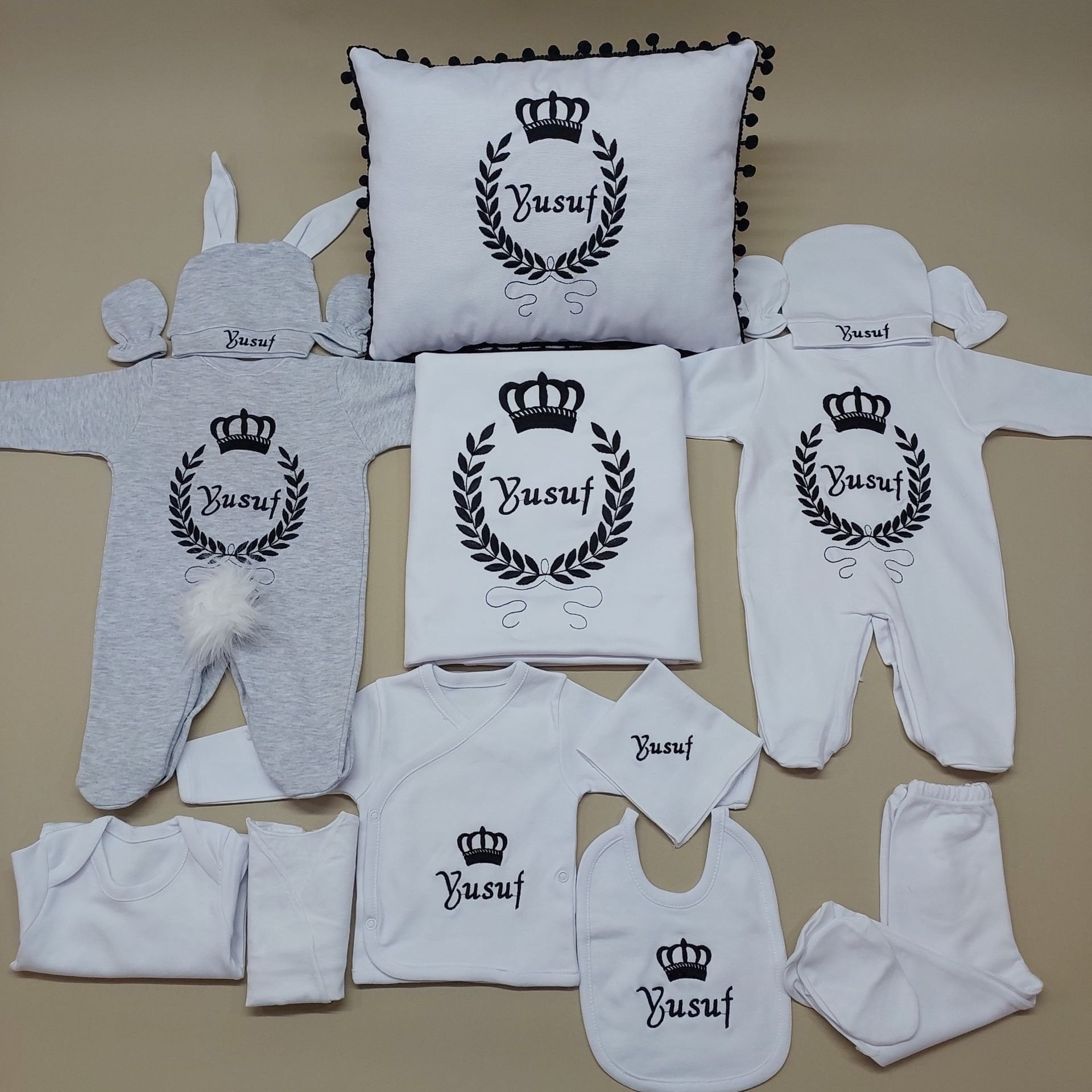 Nakışlı Siyah Desenli 14 Parça Hastane Çıkış Seti