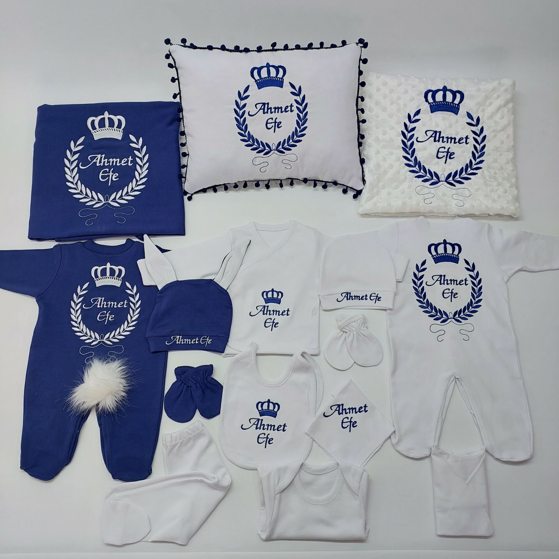 Nakışlı  15 Parça Lacivert Desenli Hastane Çıkış Seti