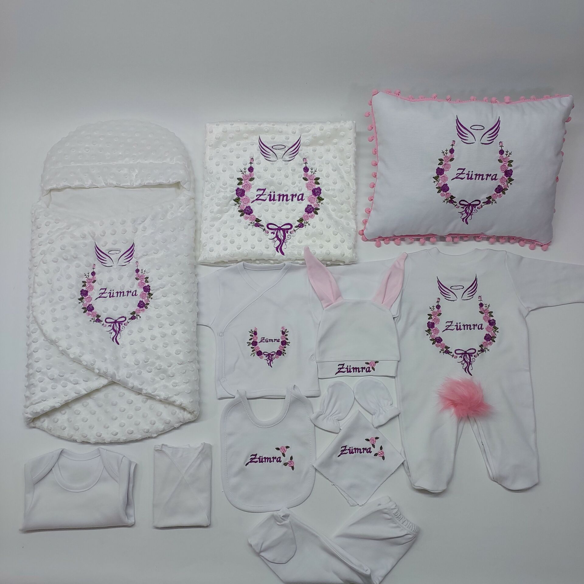 Avantajlı 12 Parça Mor Çiçek Desenli Nakışlı Set