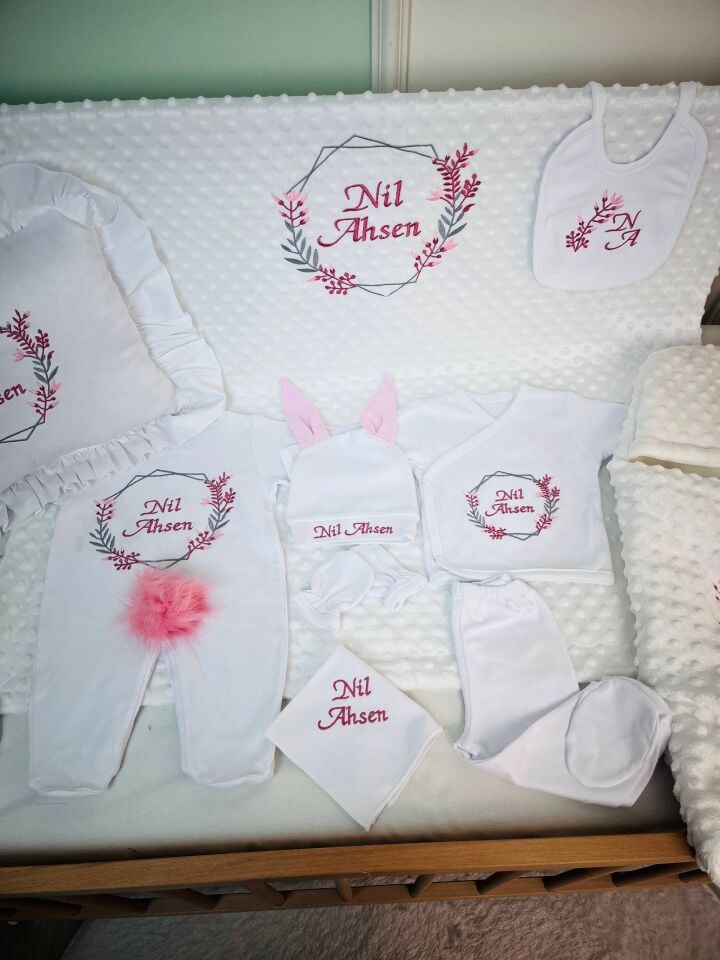 Avantajlı 12 Parça Tomurcuk Çerçeve Model Nakışlı Set