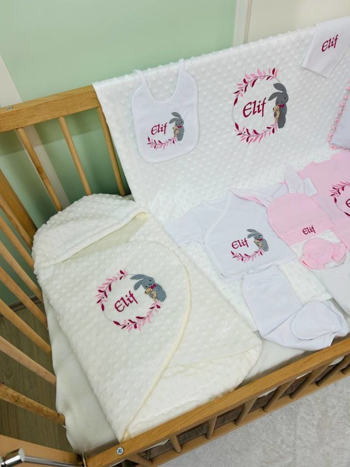 Avantajlı 12 Parça Tavşan Nakışlı Set