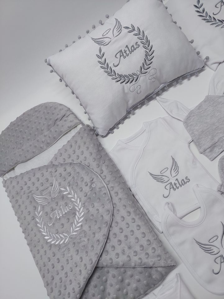 Avantajlı 12 Parça Gri Beyaz Nakışlı Set