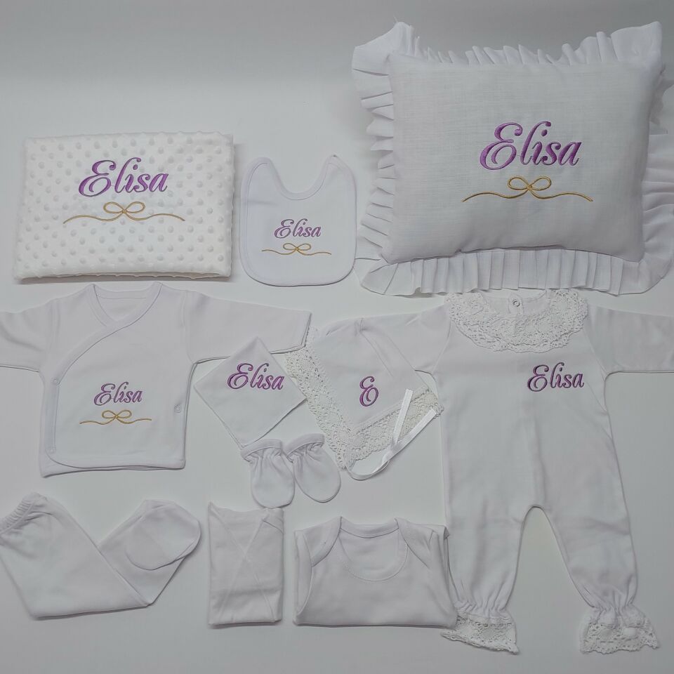 Beyaz Lila Nakışlı Dantelli Tulumlu Hastane Çıkış Seti