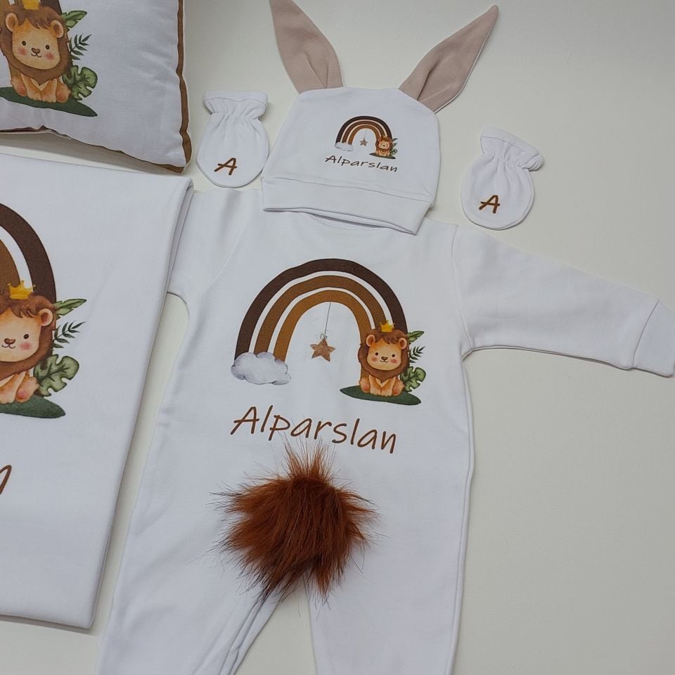 12 Parça Baskılı Gökkuşağı Aslan Desenli Hastane Çıkış Set