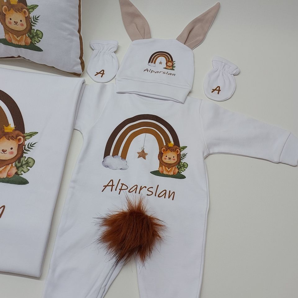 12 Parça Baskılı Gökkuşağı Aslan Desenli Hastane Çıkış Set