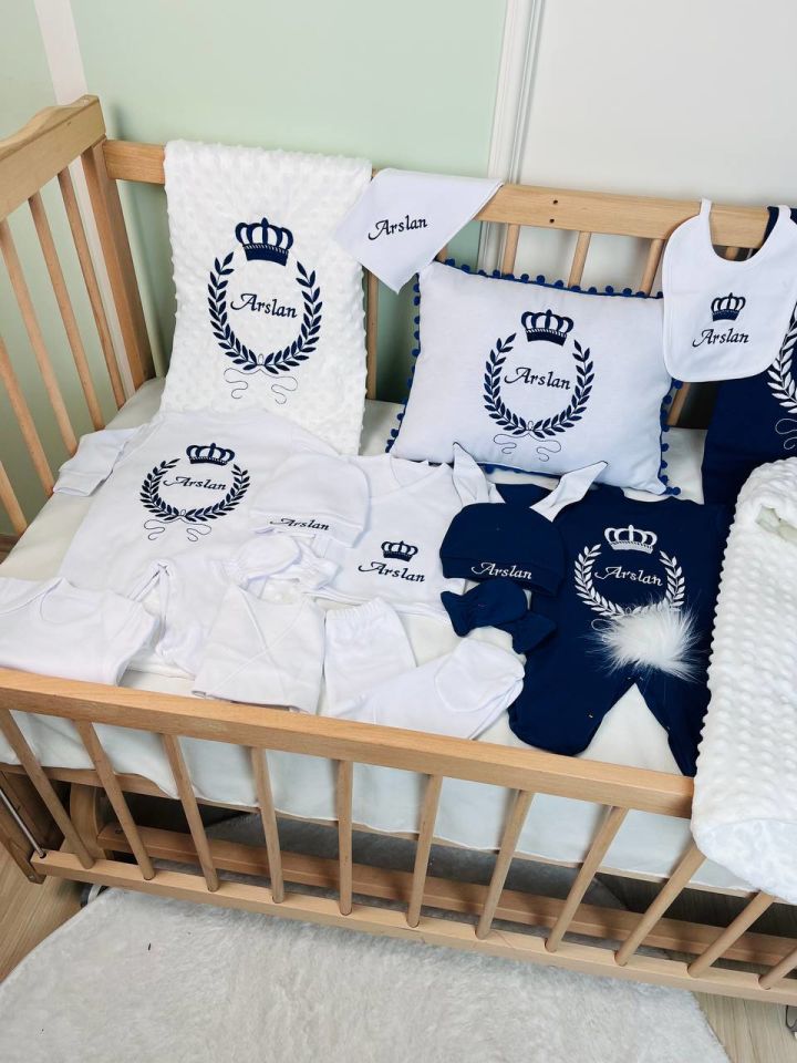 Nakışlı Lacivert Beyaz Desenli 16 Parça Hastane Çıkış Seti