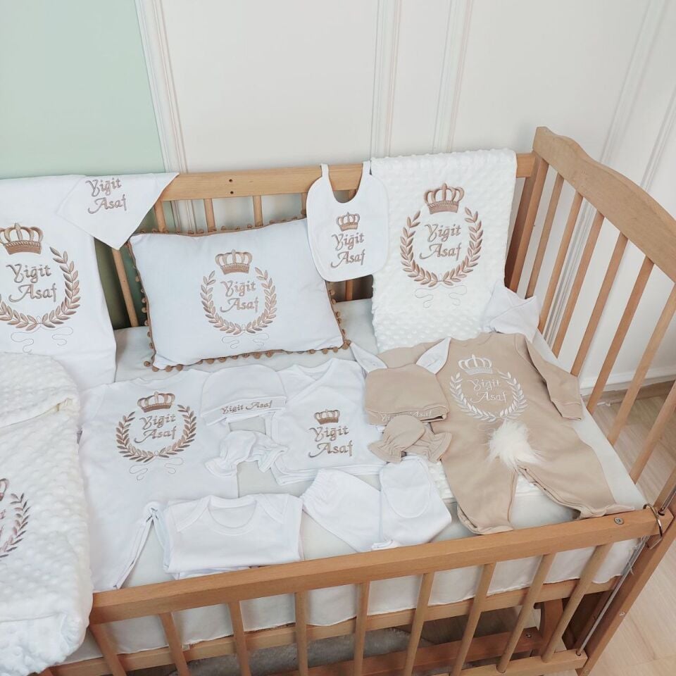 Nakışlı Latte Beyaz Desenli 16 Parça Hastane Çıkış Seti