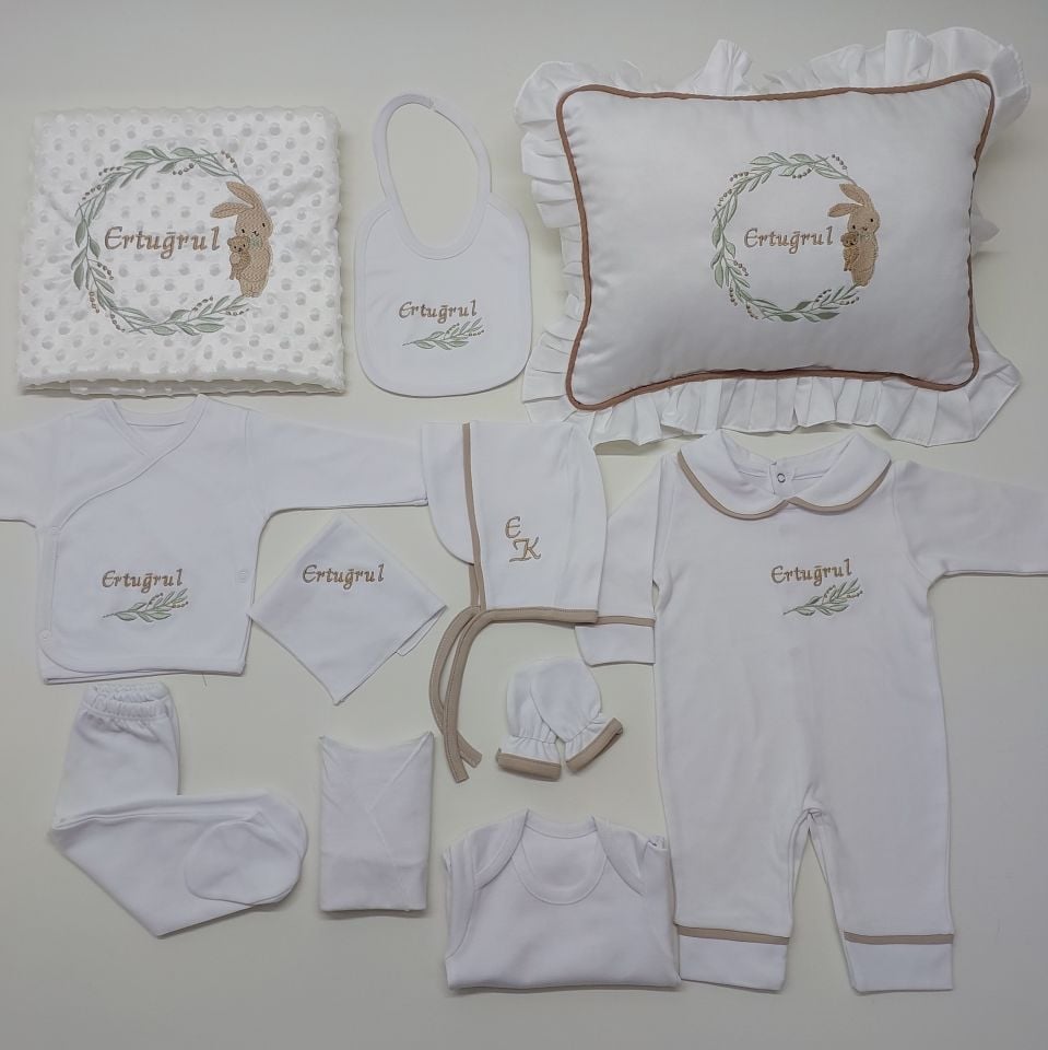 Latte Biyeli Nakışlı Tavşan Desenli Hastane Çıkış Seti