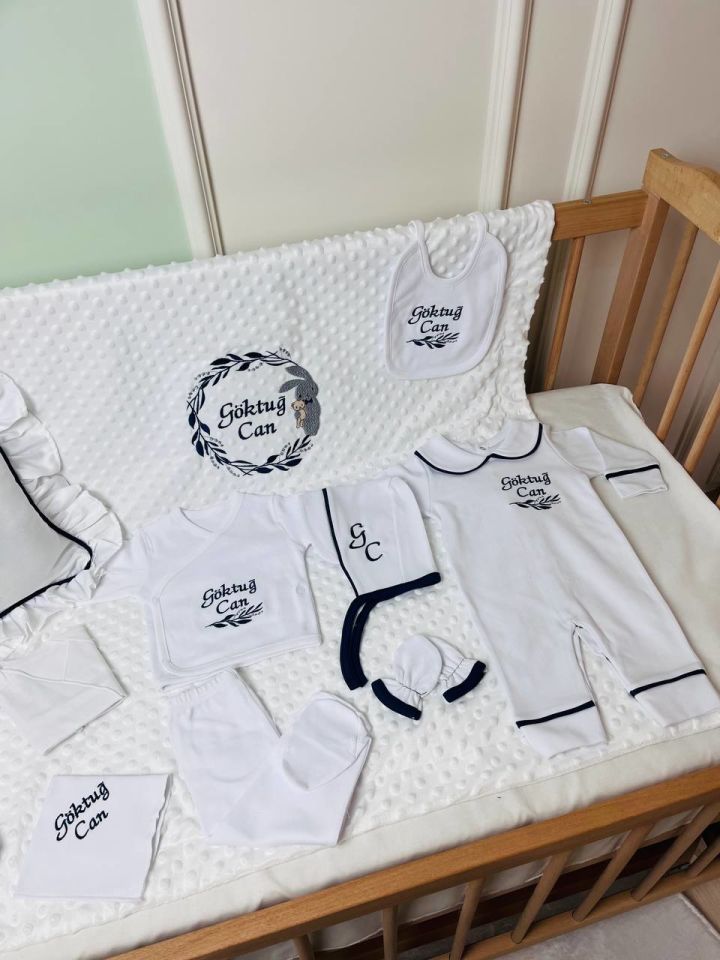 Lacivert Biyeli Nakışlı Tavşan Desenli Hastane Çıkış Seti