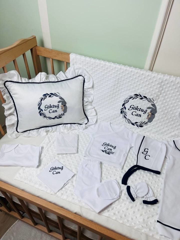 Lacivert Biyeli Nakışlı Tavşan Desenli Hastane Çıkış Seti