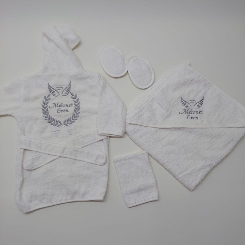 Beyaz Gri Kanatlı Başak Desenli Bornoz Takımı