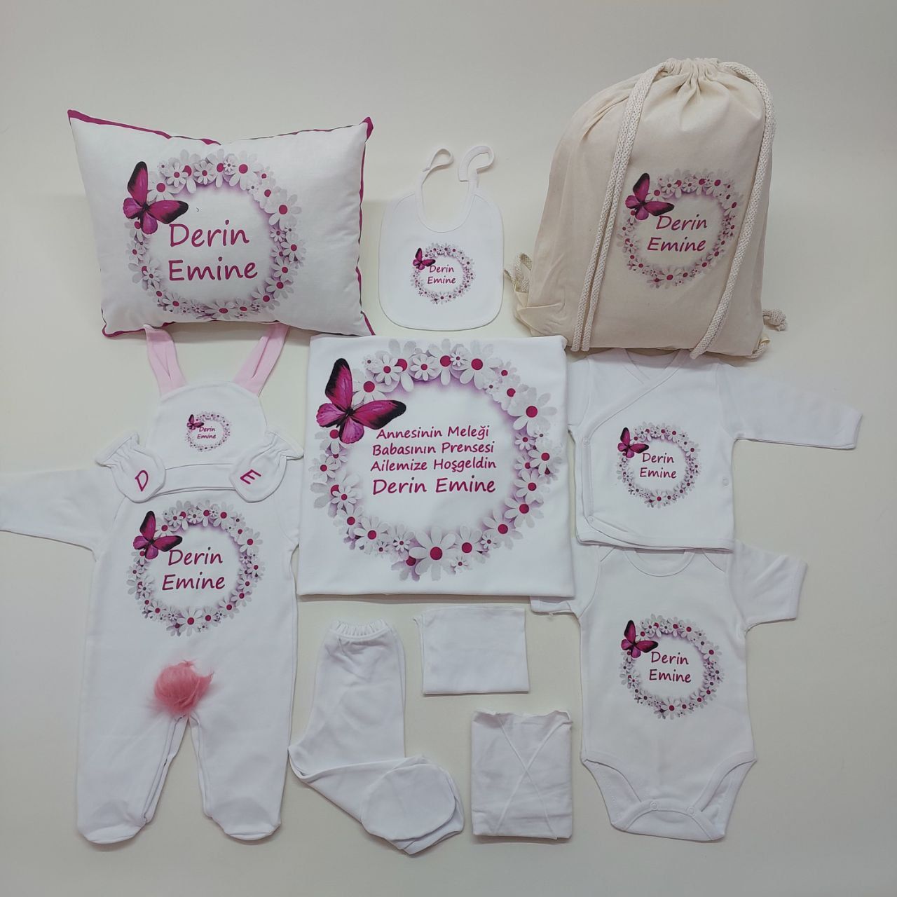12 Parça Baskılı Pembe Kelebek Desenli Hastane Çıkış Set