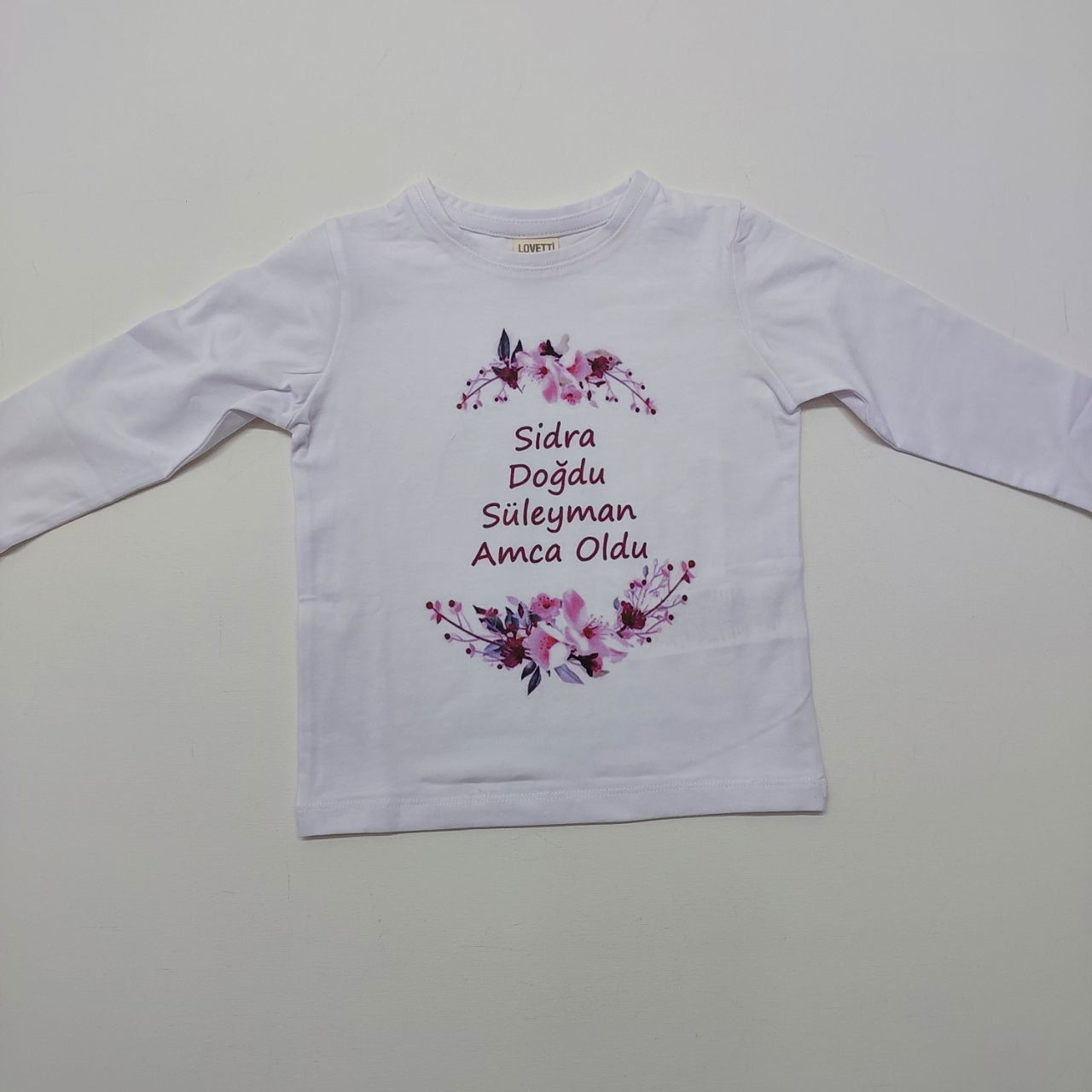 Mor Yarım Çiçek Desenli Baskılı Abi-Abla Oldum Yazılı Tişört