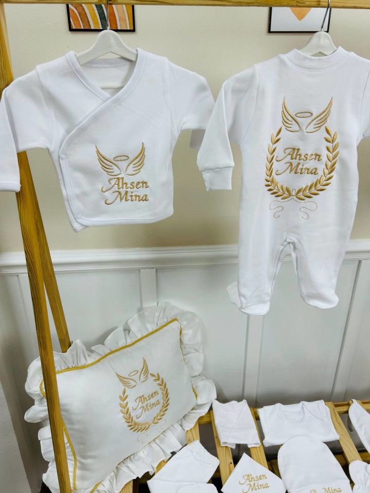 Nakışlı Gold Desenli Hastane Çıkış Seti Yastıklı Tam Set