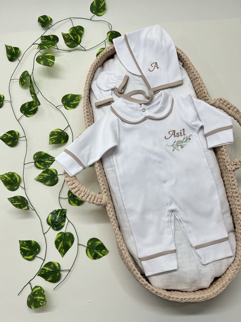 Nakışlı Özel Tasarım Tulum Eldiven Ve Bone Şapka 3'lü Set