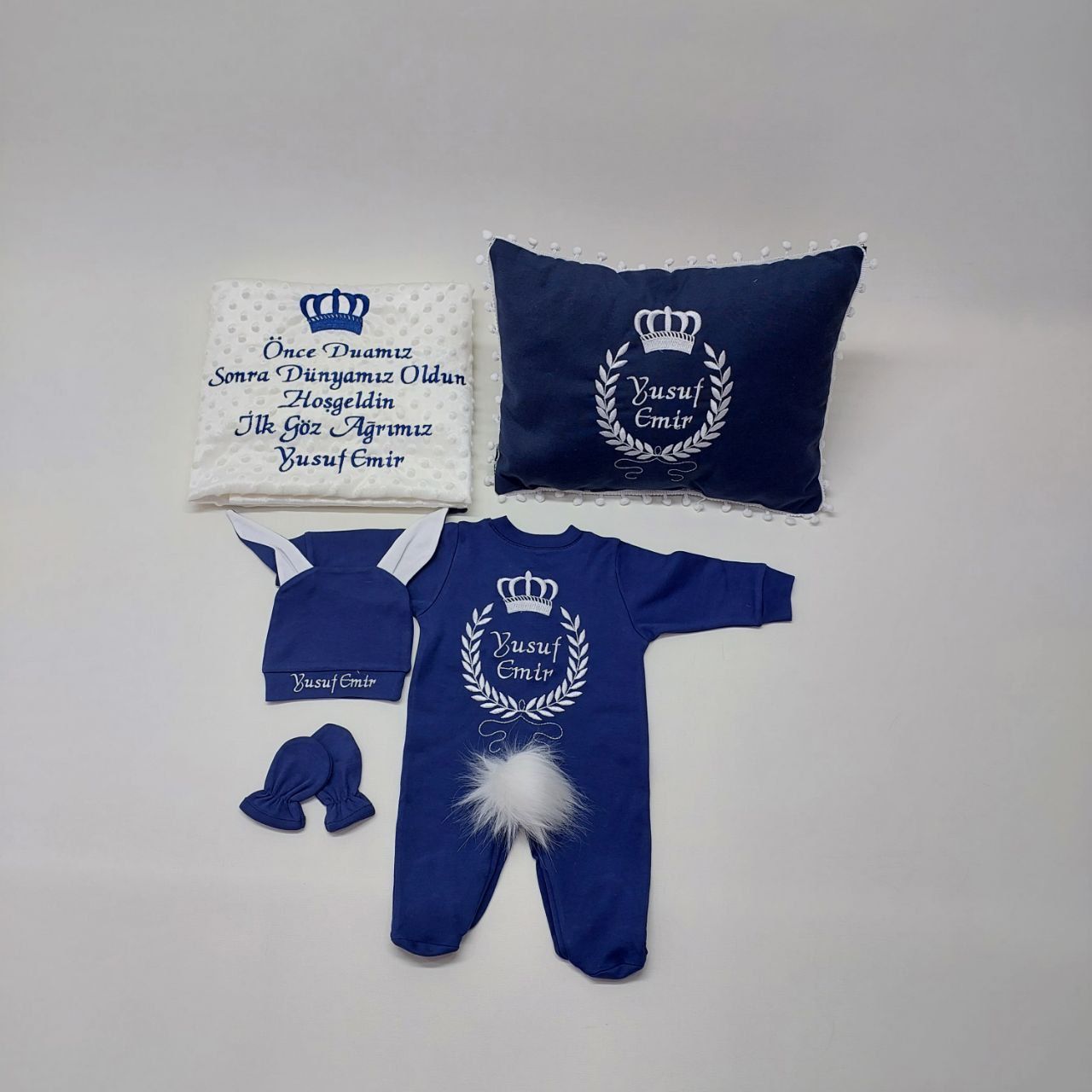 Lacivert Taç Desenli Nakışlı Beş Parça Hastane Çıkışı