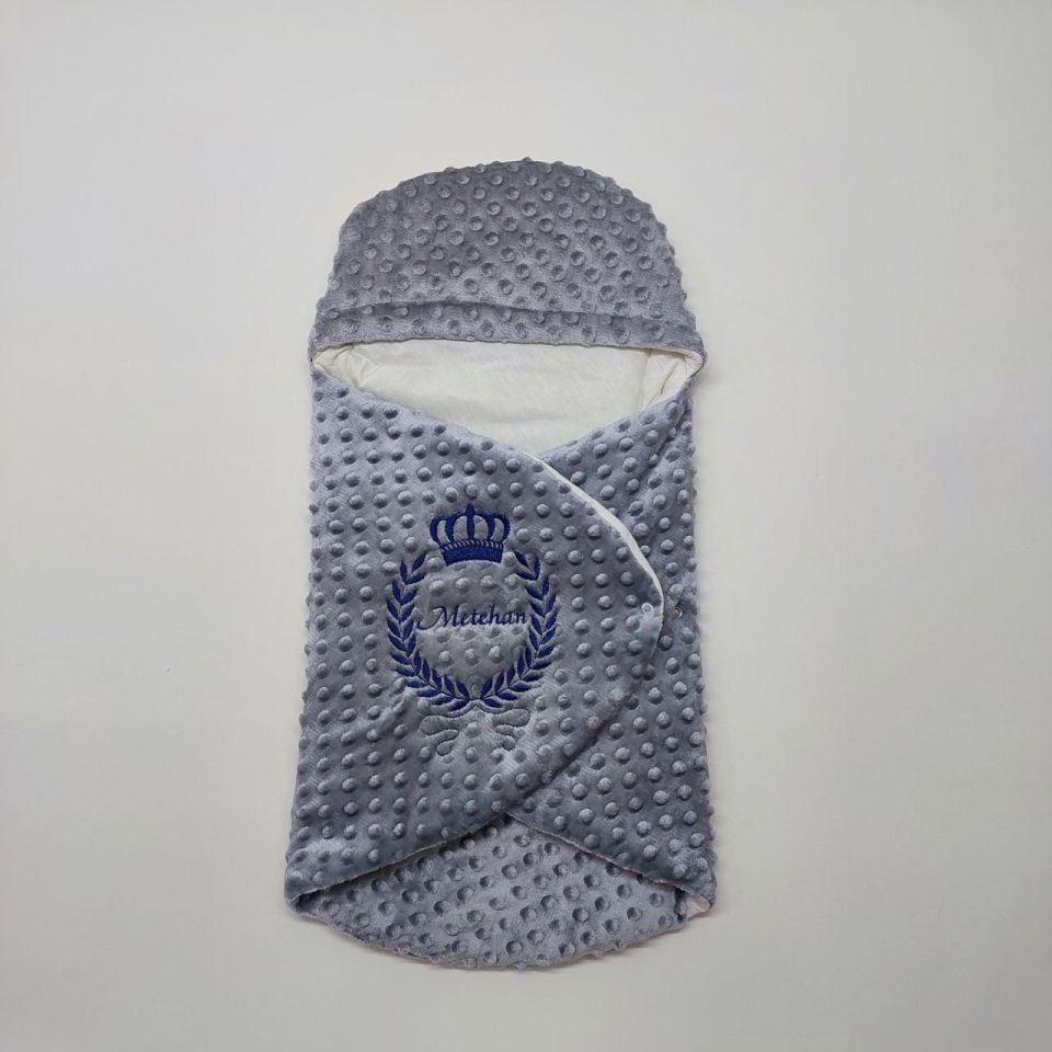 Gri Lacivert Taç Desenli Nakışlı Nohut Kundak