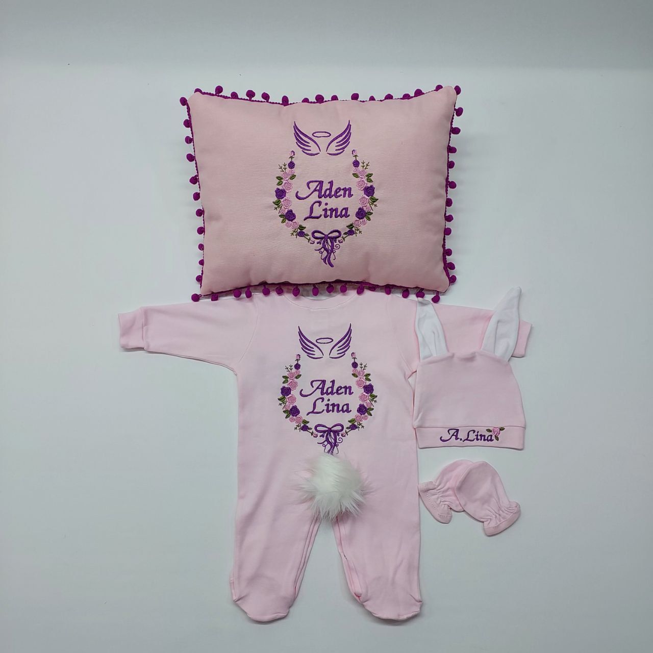 Mor Çiçekli Kanat Desenli Nakışlı Dört Parça Hastane Çıkışı