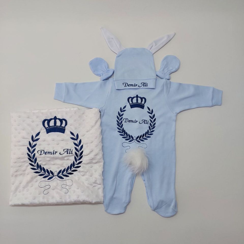 Mavi Lacivert Taç Desenli Nakışlı Dört Parça Hastane Çıkışı