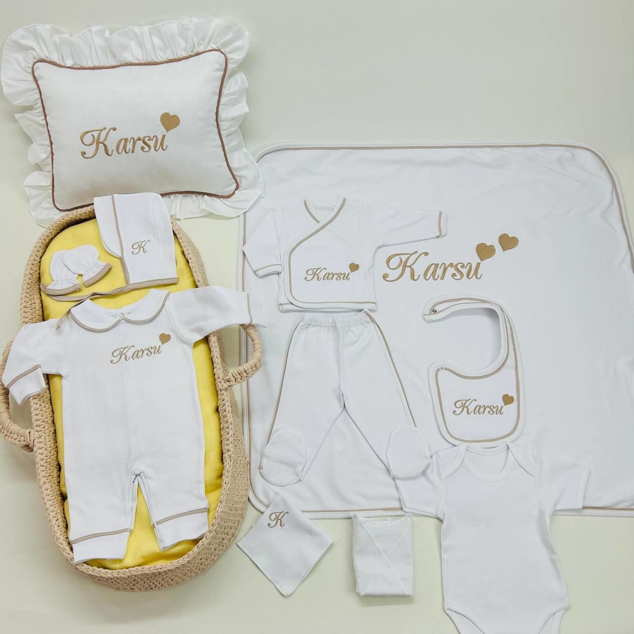 Kahverengi Tamamı Biyeli Nakışlı Hastane Çıkış Setİ