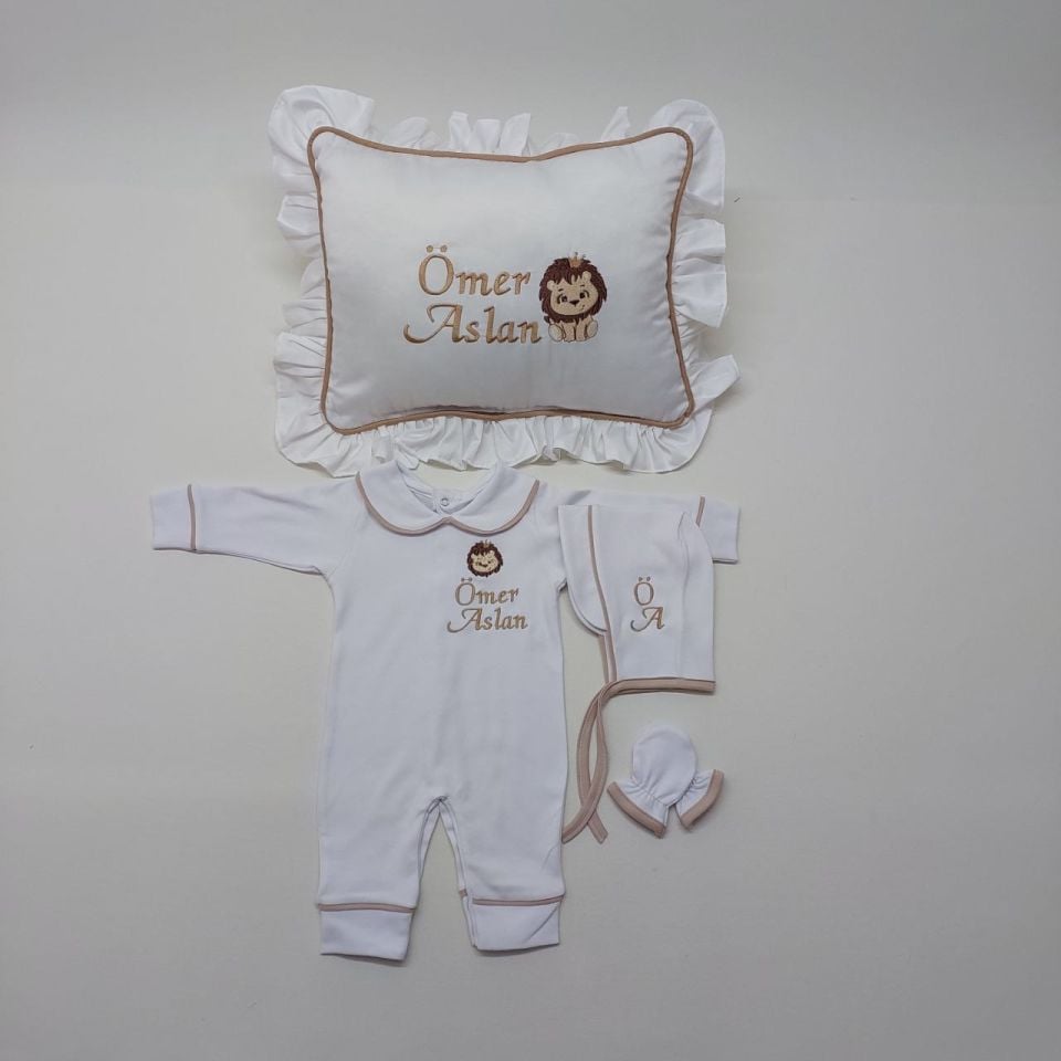 Aslan Desen Nakışlı Dört Parça Hastane Çıkışı