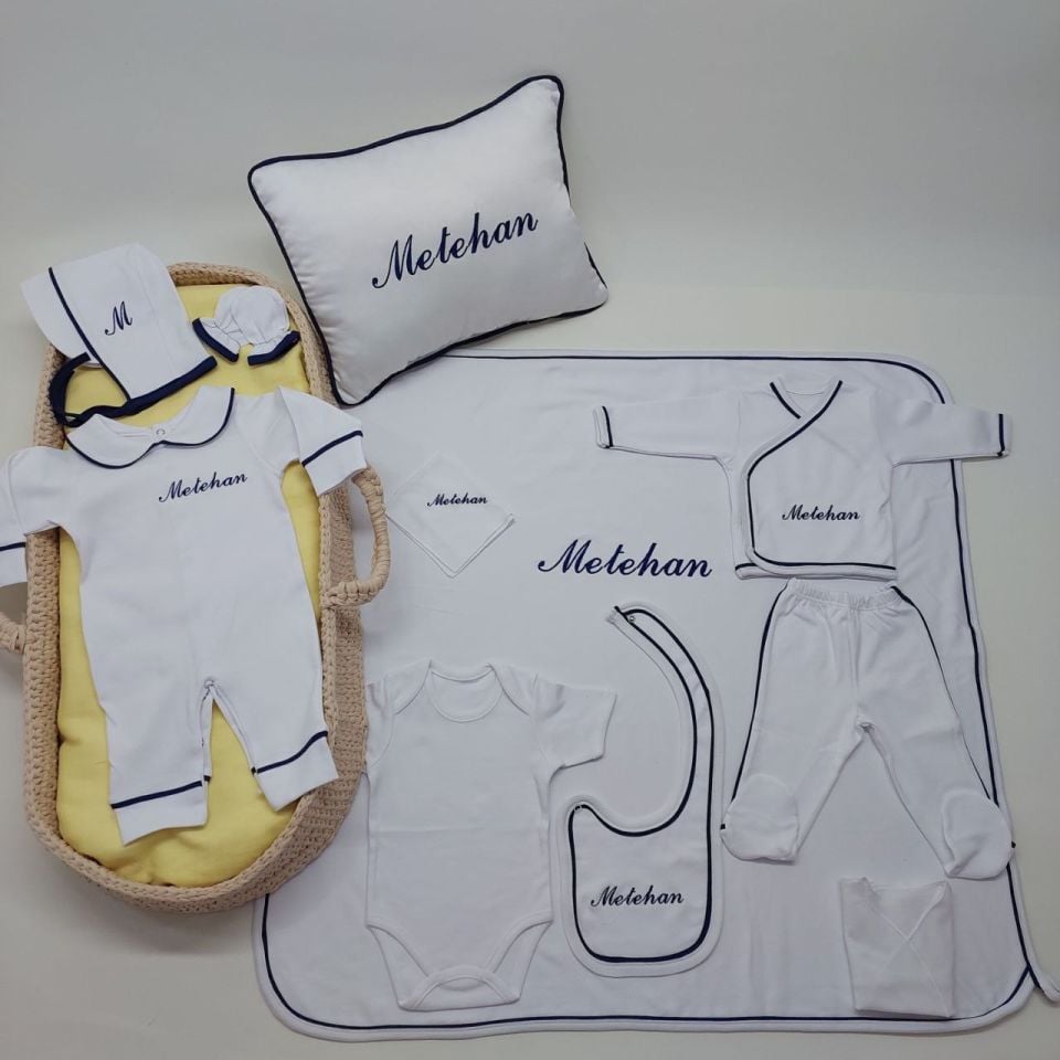 Lacivert Tamamı Biyeli Nakışlı Hastane Çıkış Seti