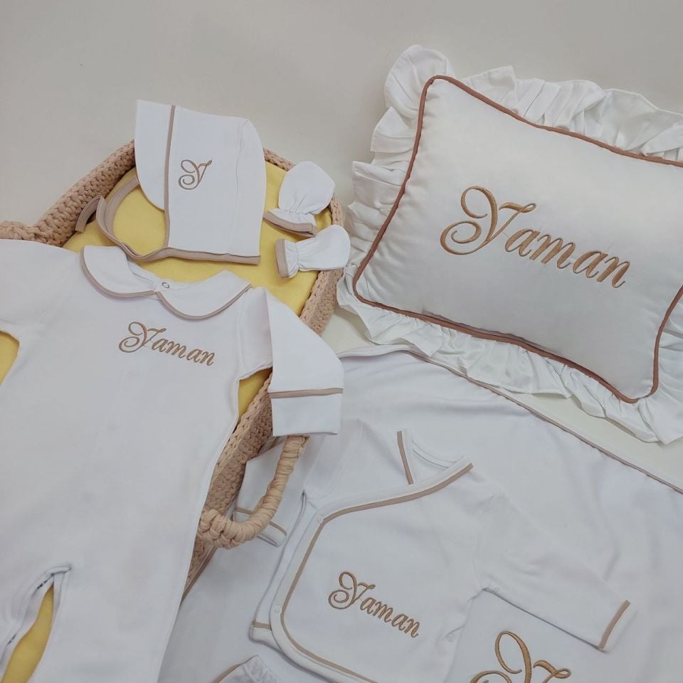 Kahverengi Tamamı Biyeli Nakışlı Hastane Çıkış Seti