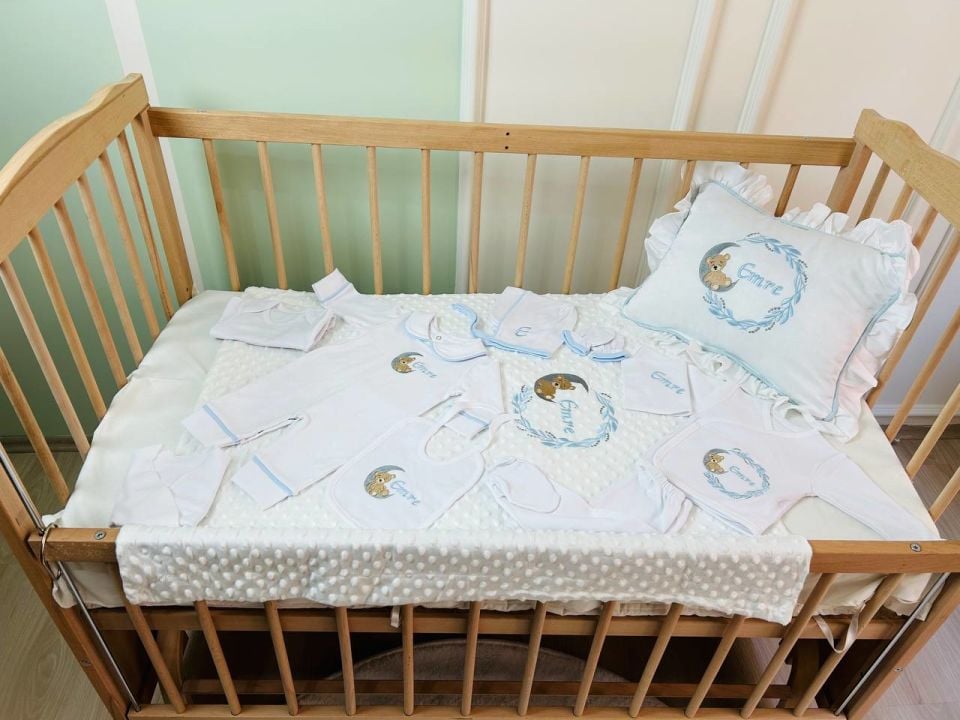 Aydaki Ayıcık Desen Nakışlı Hastane Çıkış Seti