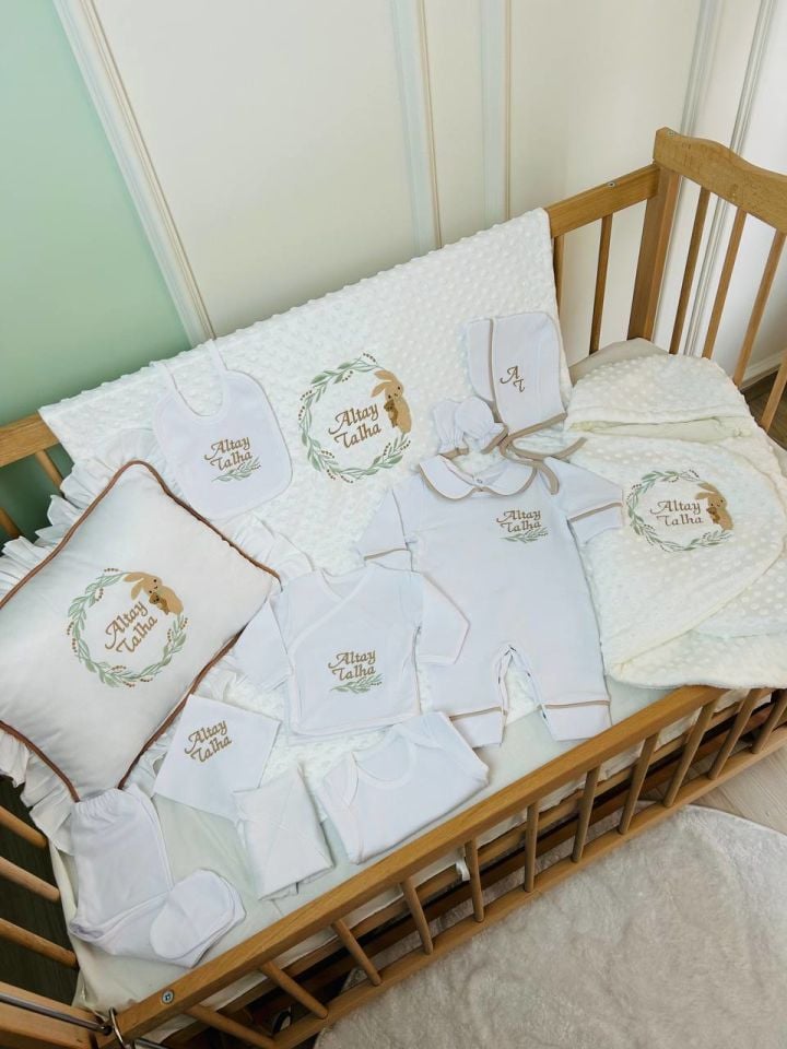 12 Parça Yeşil Kahve Tavşan Nakışlı Tam Set