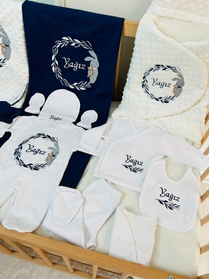 Nakışlı Beyaz Lacivert 16 Parça Hastane Çıkış Seti