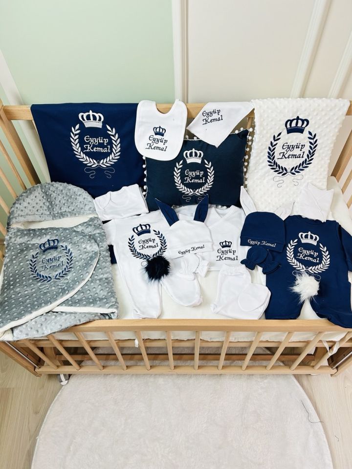 Nakışlı Beyaz Lacivert 16 Parça Hastane Çıkış Seti