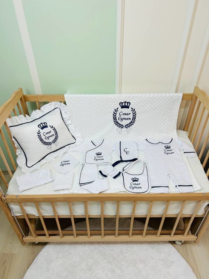 İsme Özel Tamamı Biyeli Nakışlı Hastane Çıkış Seti