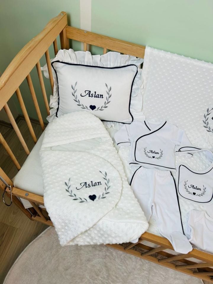 Tamamı Biyeli Kalpli Kundaklı Hastane Çıkış Seti