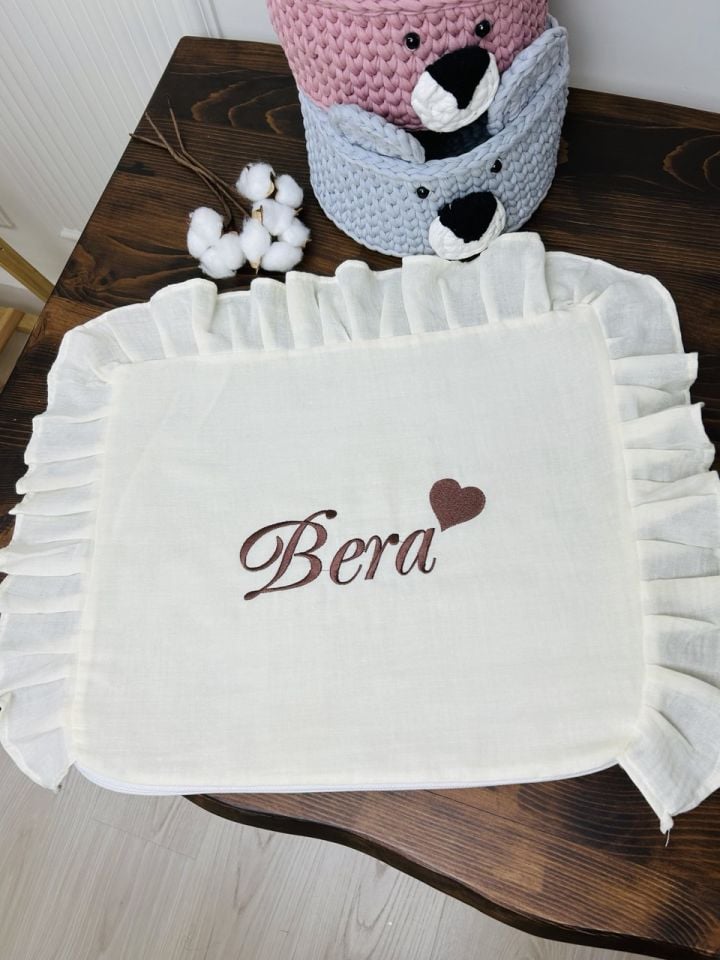 İsme Özel Nakış İşlemeli 4katlı Müslin Yastık Kılıfı