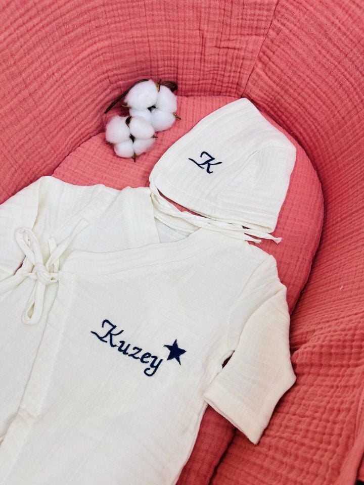 İsme Özel Nakış İşlemeli 4katlı Müslin Tulum Şapka