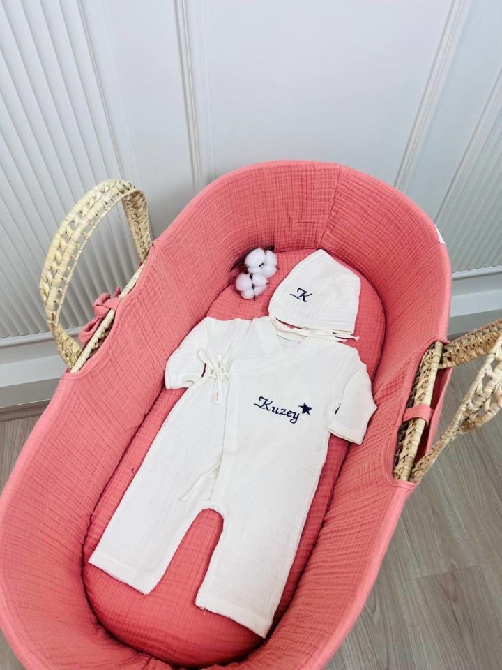 İsme Özel Nakış İşlemeli 4katlı Müslin Tulum Şapka