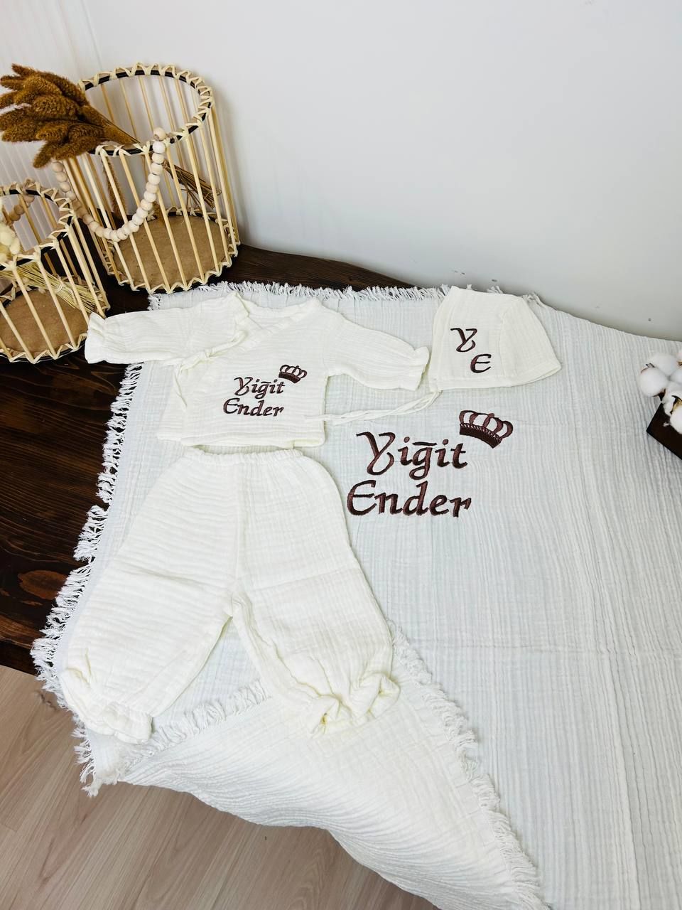 İsme Özel Nakış İşlemeli 4katlı Müslin Hastane Çıkışı