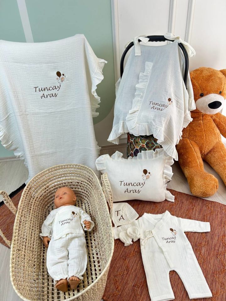 İsme Özel Nakış İşlemeli 4katlı Müslin Hastane ÇıkışI