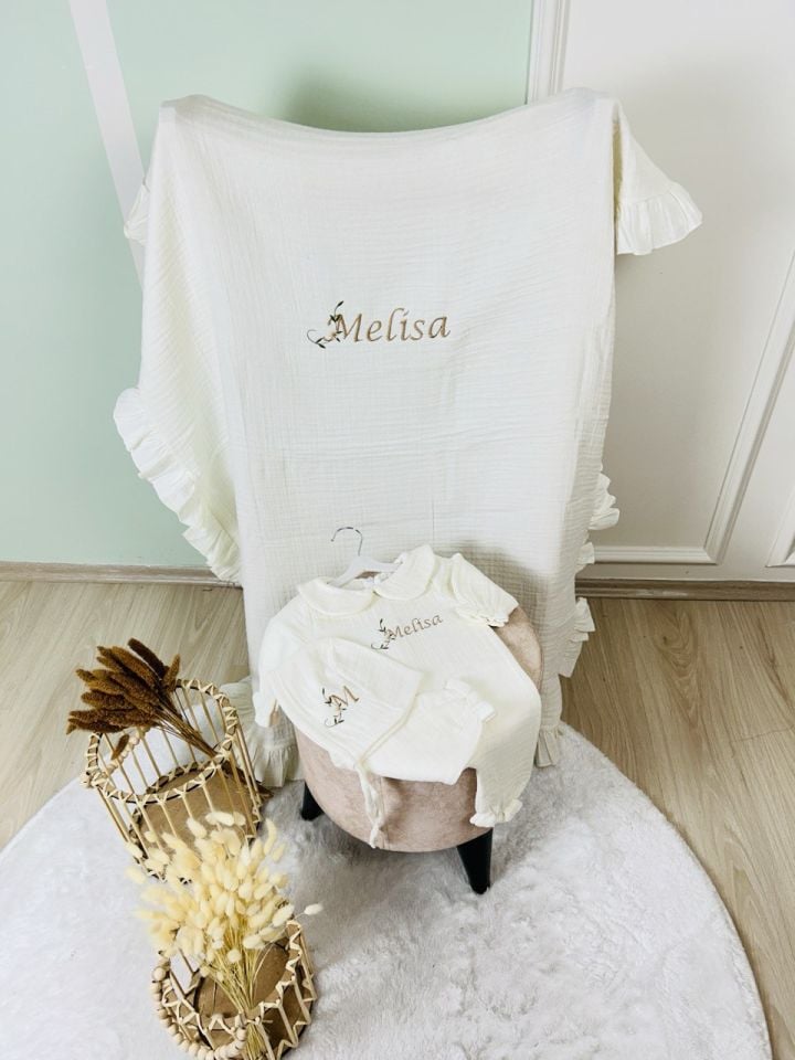 İsme Özel Nakış İşlemeli 4katlı Müslin