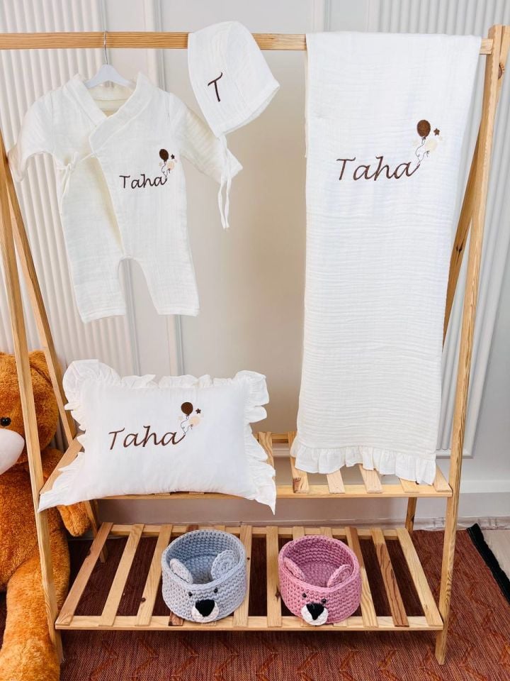 İsme Özel Nakış İşlemeli 4katlı Müslin Hastane Çıkışı