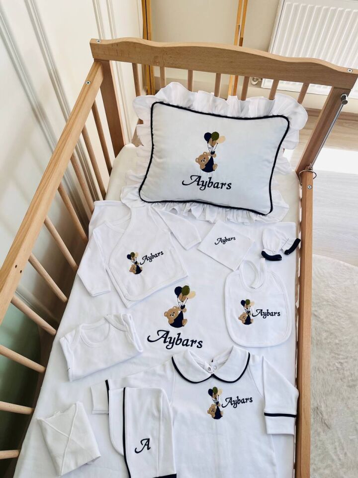 İsme Özel Ayıcık Desen Nakışlı Hastane Çıkış Seti