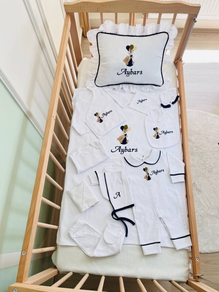 İsme Özel Ayıcık Desen Nakışlı Hastane Çıkış Seti