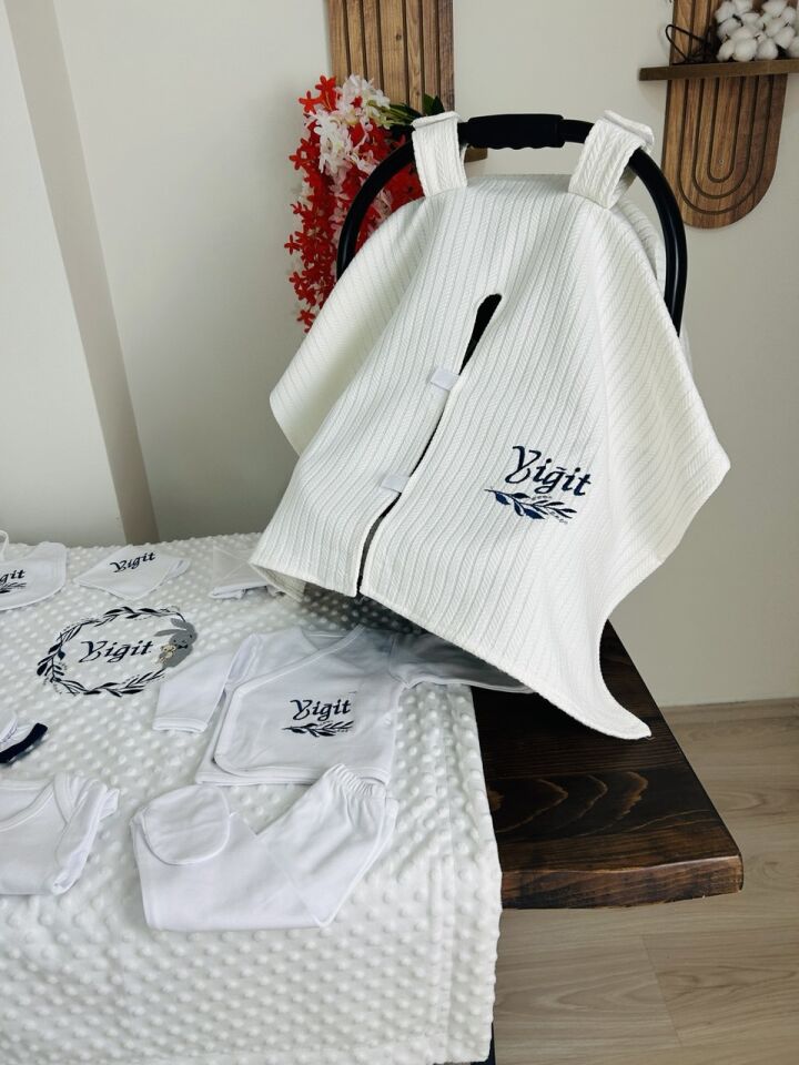 İsme Özel Tavşan Desen Nakışlı Hastane Çıkış Seti Ve Puset Ötrüsü